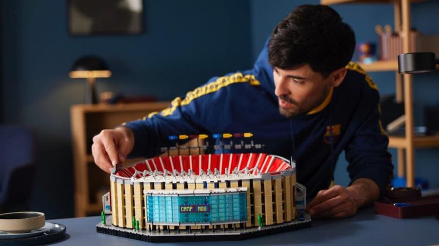 Lego Creator Camp Nou – FC Barcelona 10284