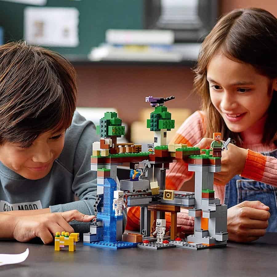 LEGO MINECRAFT | La primera Aventura 21169