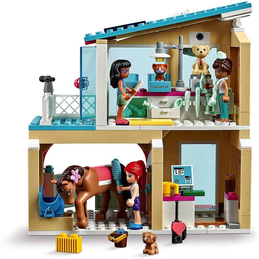 Lego Friends Clínica Veterinaria de Heartlake City 41446