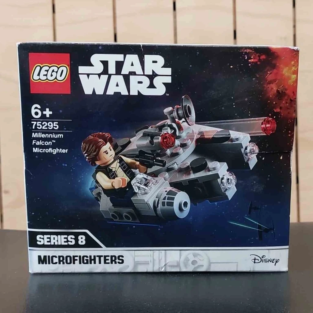 LEGO Star Wars Microfighter: Halcón Milenario CAJA DAÑADA 75295-CD